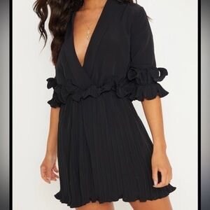 PRETTYLITTLETHING pretty little thing black dress size US 2 UK 6